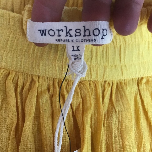 Flowy skirt in sun glow pattern - Picture 3 of 9